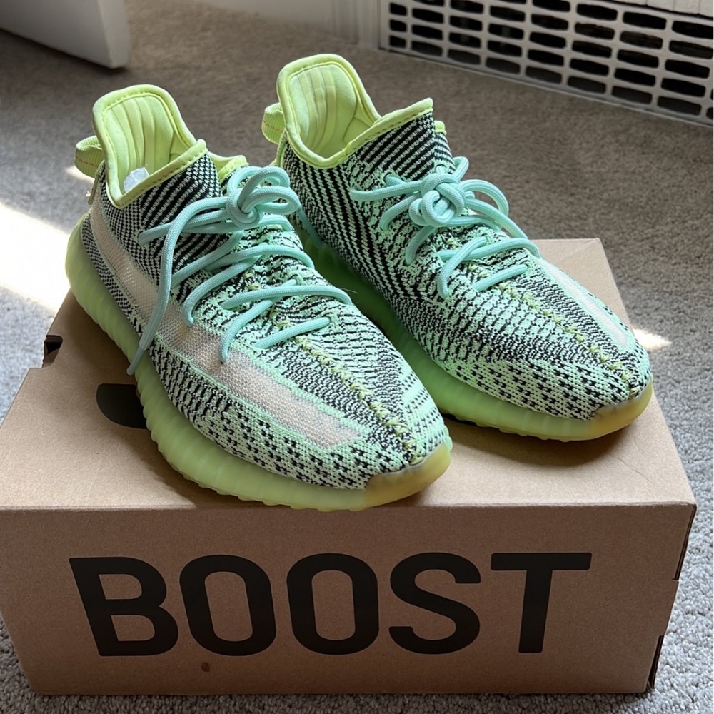 Yeezy Boost 350 V2 “Yeezreel Non-Reflective”